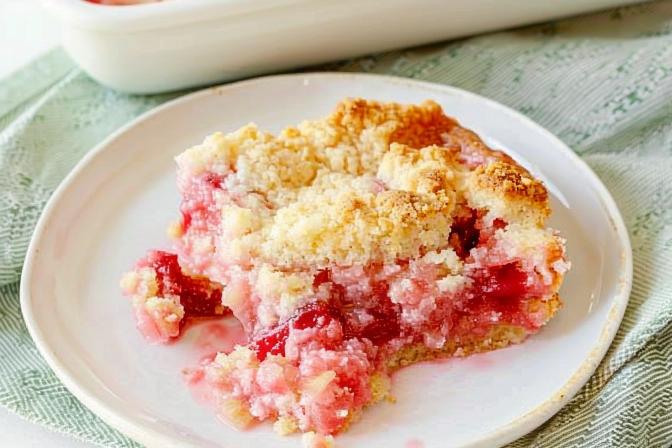 rhubarb dump cake